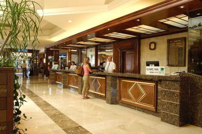 Evenia Olympic Resort Lloret de Mar Kültér fotó